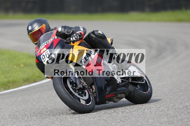 /53 16.09.2025 Track Day Domi Aegerter ADR/Gruppe gelb/96